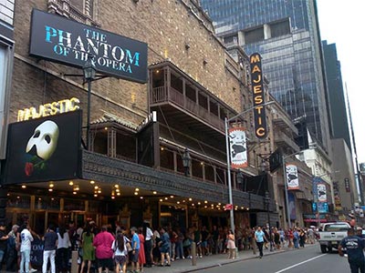 マジェスティック劇場での公演「オペラ座の怪人（The Phantom of the Opera）」